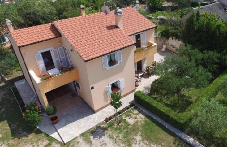 Zadvarje Kvasina Apartments מראה חיצוני תמונה