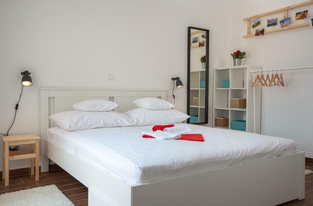 Zadvarje Kvasina Apartments מראה חיצוני תמונה